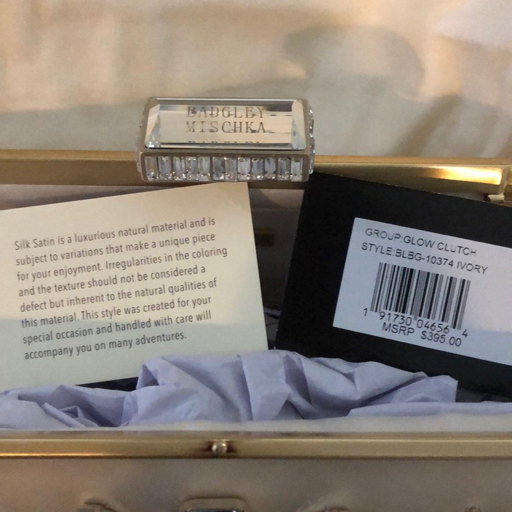 New with Tags and Box Badgley Mischka Clutch Bag! - Picture 5 of 5